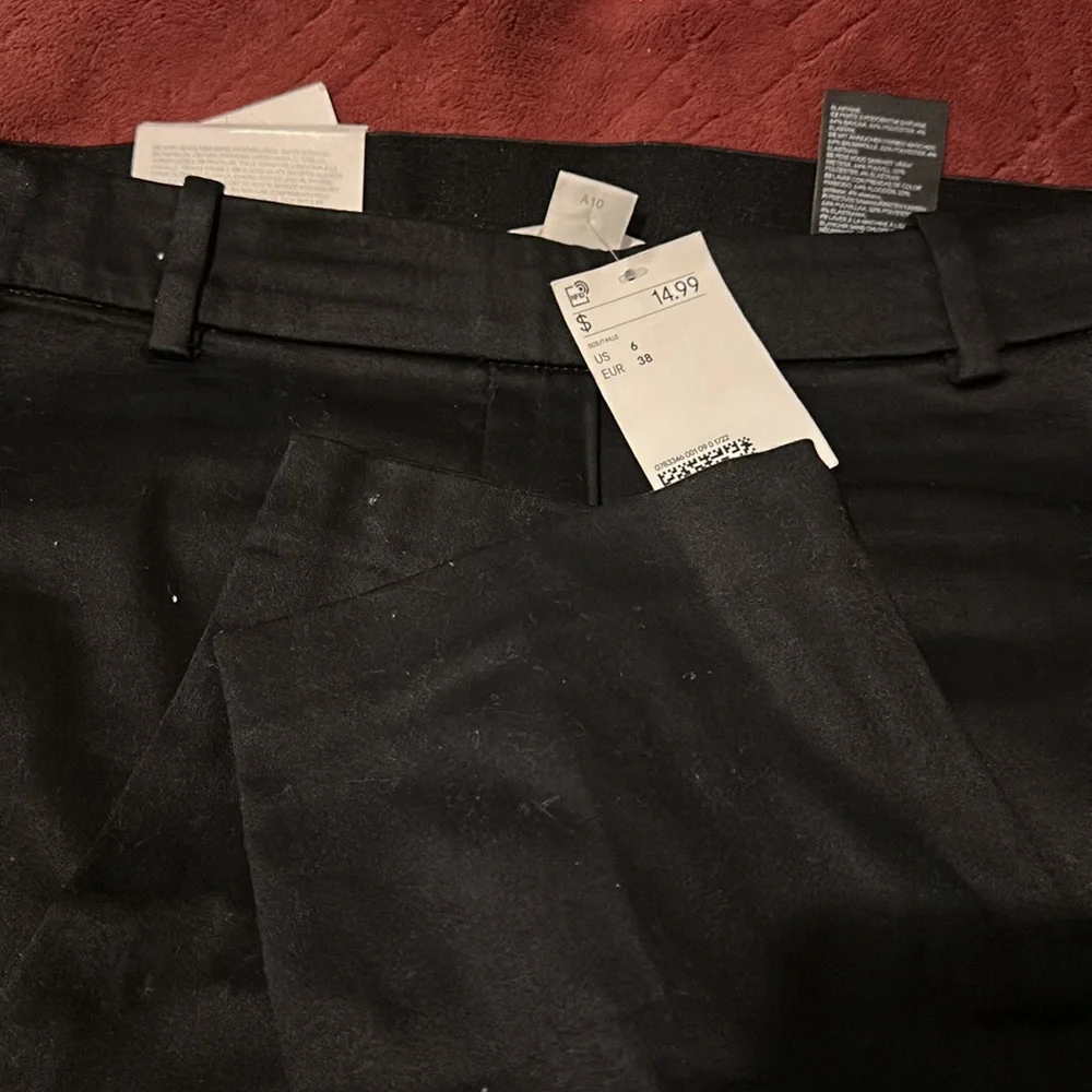 H&M - Picture 2 of 3